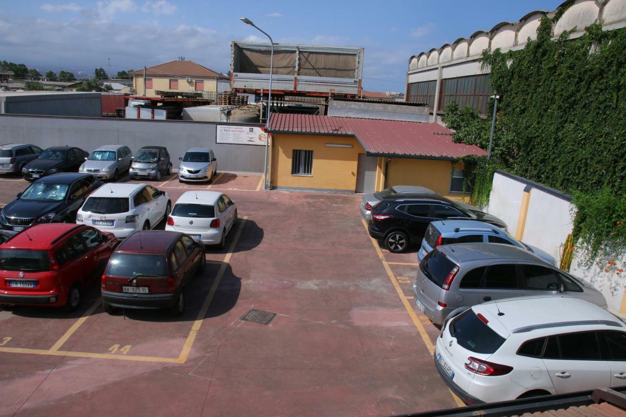 Hotel Etna Parking Catania Esterno foto